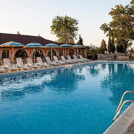 Grifid Encanto Hotel 4*
